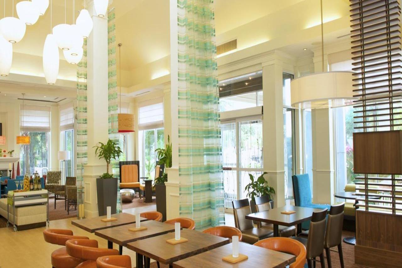 Hilton Garden Inn Jacksonville Jtb/Deerwood Park Exterior foto